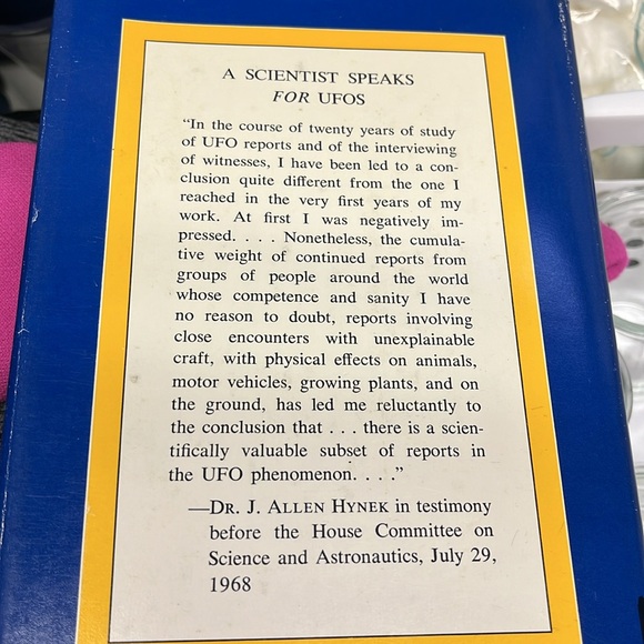 Vintage UFO book 1969 - Picture 4 of 5